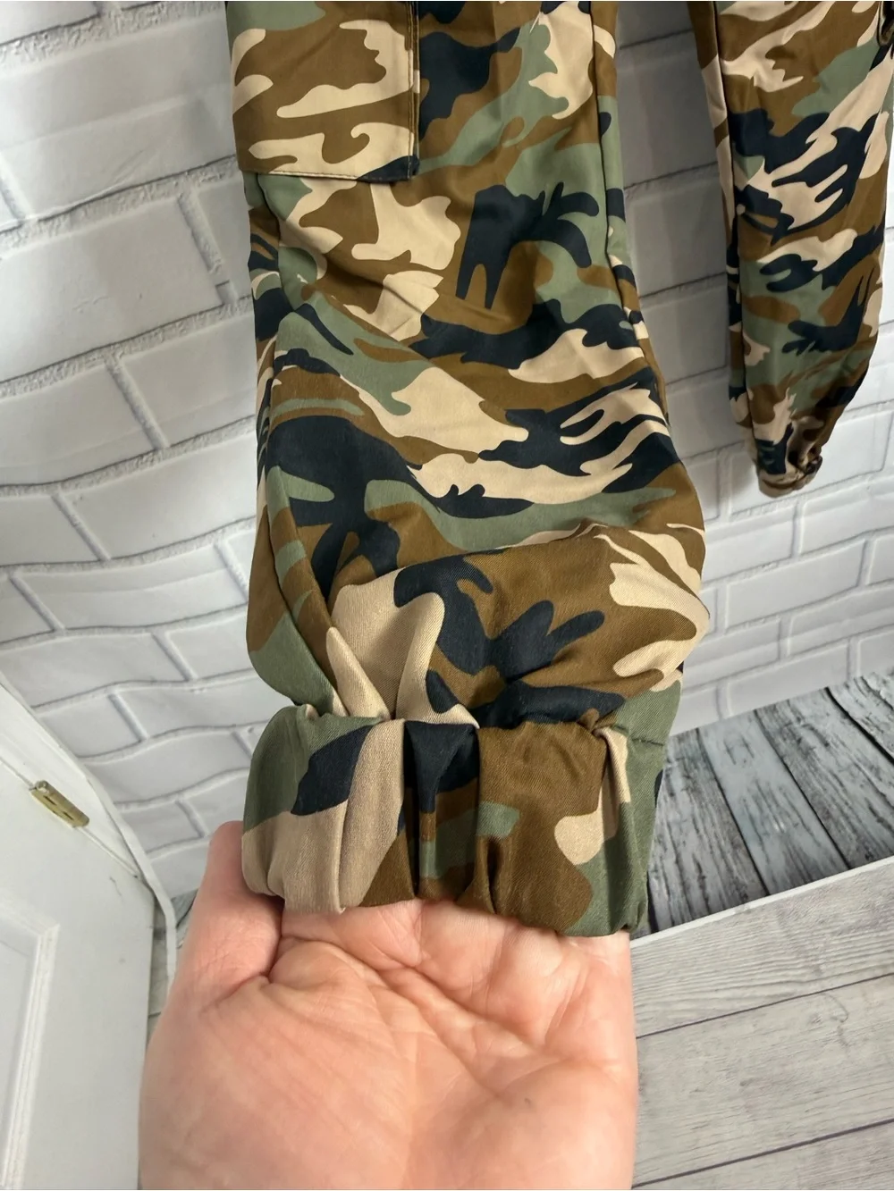 SHEIN Teen Camo Cargo Jogger Pants Size 10-11Y Green Camouflage Utility